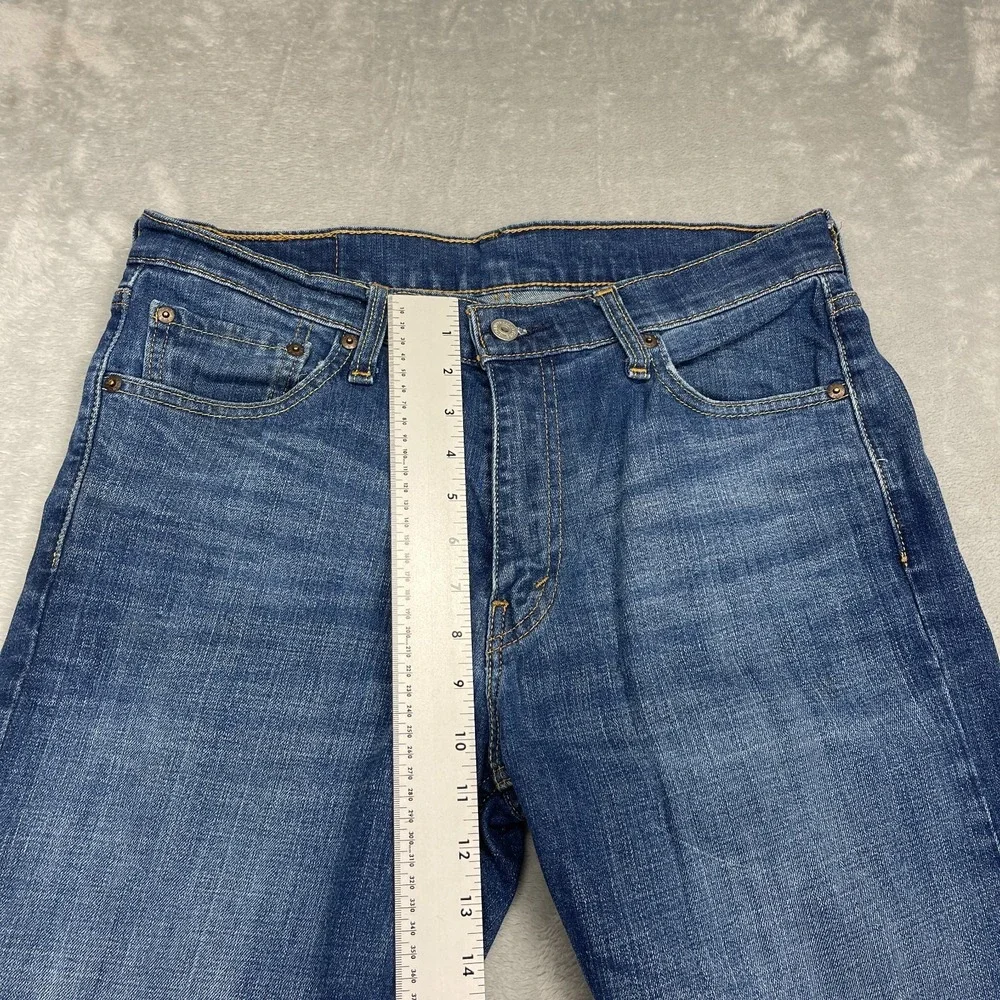 Levis these levi